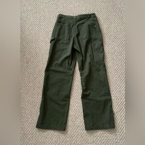TNA Womens Cargo Pants in Dark Olive Green